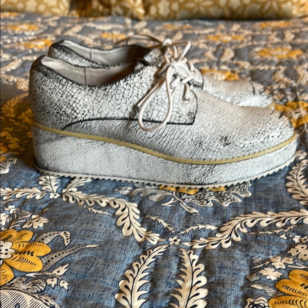 Women's White Platform Shoes